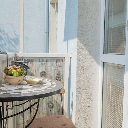 Old Town Vintage Sturova 아파트 *