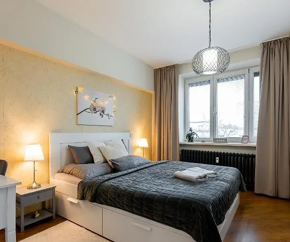 Old Town Vintage Sturova